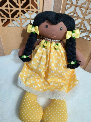 Boneca de pano negra 45cm