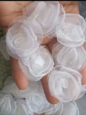 Kit com 40 flores de organza 5cm-aplique-tiara