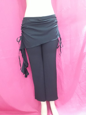 Calça com saia