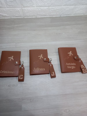 Porta passaporte personalizado