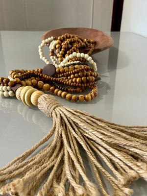 Colar decorativo