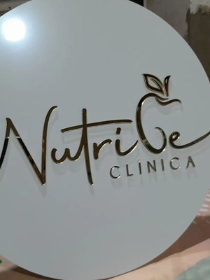 Placa com logomarca