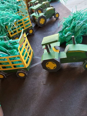 Trator 3d com carreta