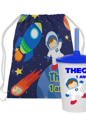 Mochilinha e copo personalizado astronauta