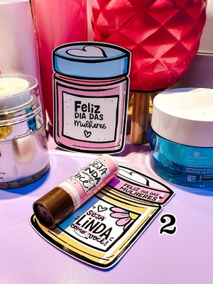 Card personalizado com hidratante labial dia das mães