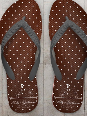 Chinelo personalizado casamento de bolinha