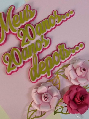 Topo de bolo/cake topper dourado 40 anos com flores