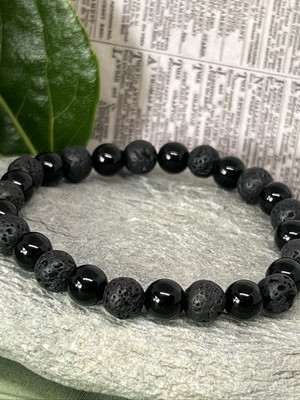 Pulseira de pedras vulcânicas com onix