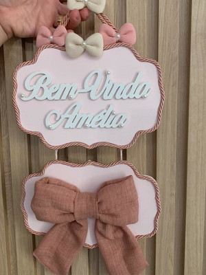 Porta maternidade menina com laços nome personalizado