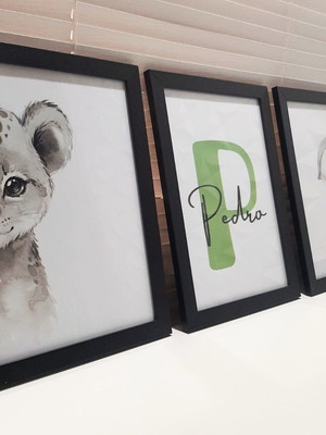 Quadro infantil para quarto de bebe safari com nome 23x33 cm