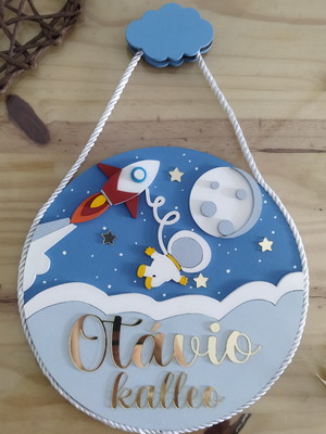 Enfeite porta maternidade astronauta 3d