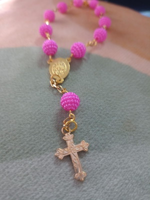 Terço de mão pink