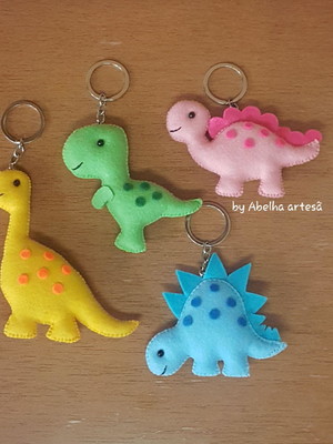 Chaveiro dinossauro feltro lembrancinha