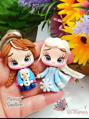 Apliques de biscuit frozen com base de biscuit