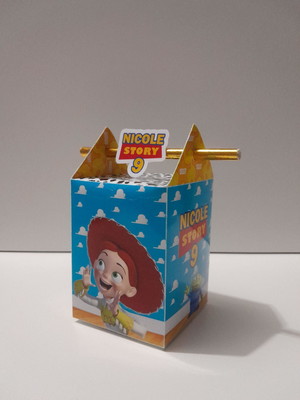 Caixa cone clássica - toy story menina