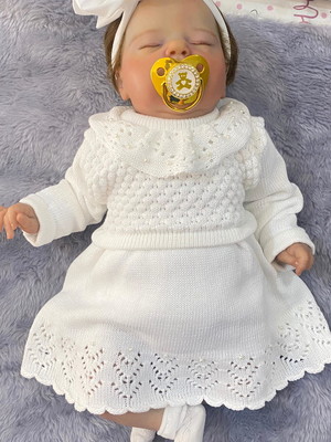 Vestido de batizado de trico para bebê cor off white