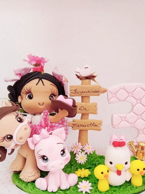 Topo de bolo fazendinha rosa biscuit