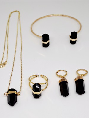 Conjunto ônix dourado