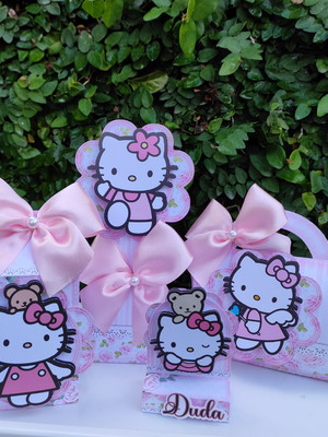 Kit 25 lembrancinhas personalizadas hello kitty