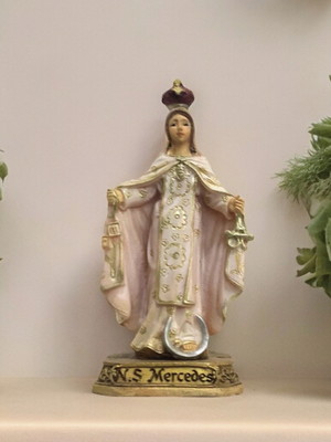 Imagem nossa senhora das mercedes merces 9cm em resina