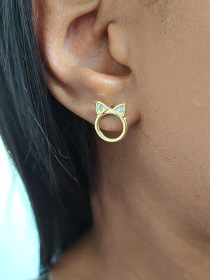 Brinco gatinho orelha strass folheado a ouro 18k