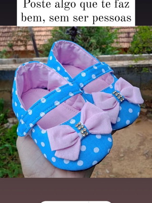 Sapatinhos bebê menina galinha pintadinha