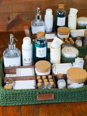 Kit toalete casamento personalizado