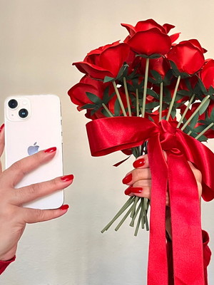 Botão de rosa vermelho
