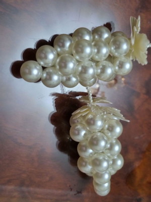 Cacho de uva com pérolas 13 cm