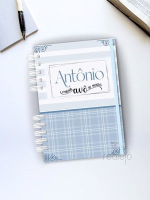 Diário devocional para avô com nome na capa