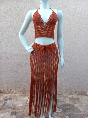 Conjunto cropped e saia com franjas encanto
