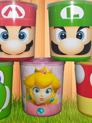 Kit com 15 latas tipo ninho super mario com massinha