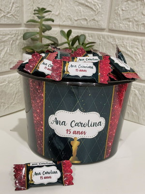 Balde com 100 balas personalizadas cinema cassino oscar