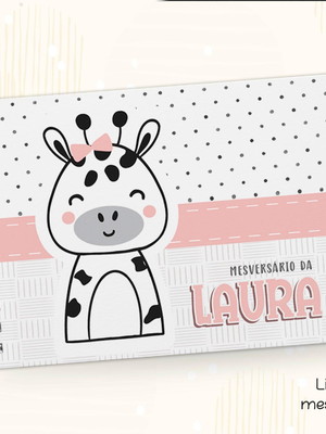 Livro mesversário girafa
