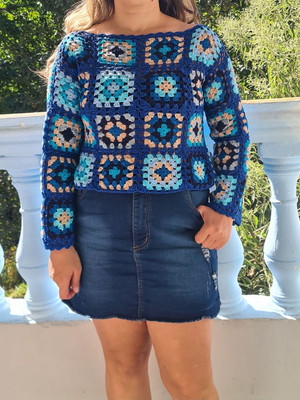 Blusa colorido crochê square