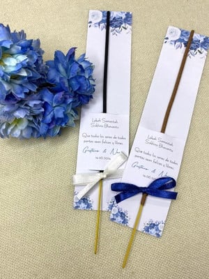 Lembrancinha incenso com capinha personalizada