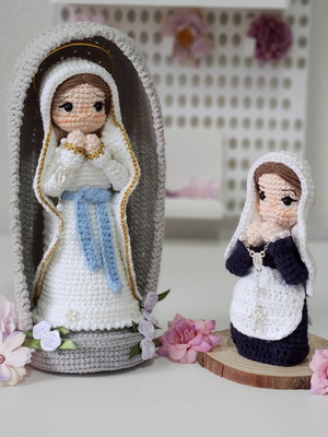 Nossa senhora de lourdes lurdes e bernadette amigurumi