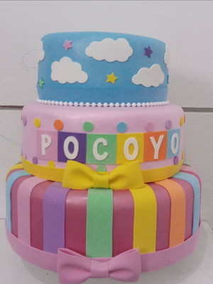 Bolo fake pocoyo