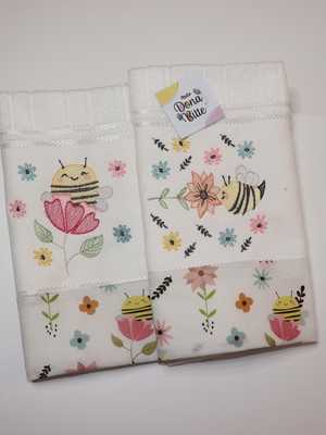 Kit toalhinha escolar personalizada com nome 2 peças