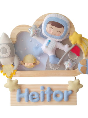 Enfeite quadrinho porta de maternidade - astronauta