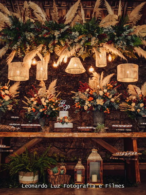 Mesa de bolo boho chic c/aéreo (somente sp) consulte data