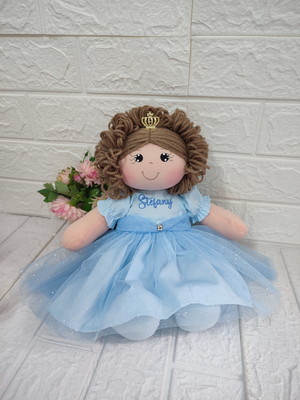 Boneca de pano debutantes com 30cm