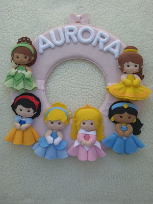 Porta maternidade princesas em feltro