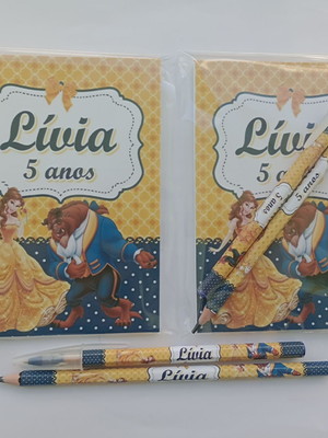 Bloquinho com caneta e lápis a bela e a fera