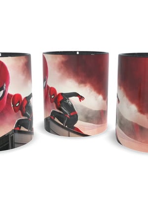 Caneca preta homem aranha