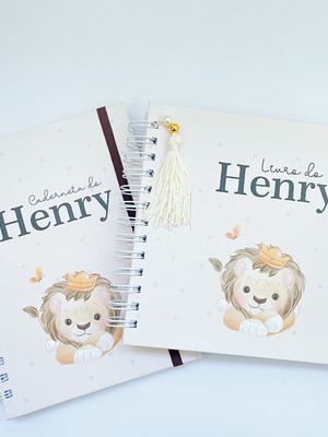 Kit livro do bebê + caderneta de vacinação | leão bolinhas