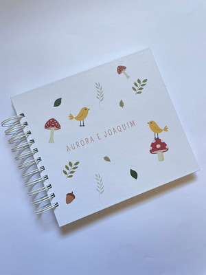 Livro do bebê personalizado | cogumelos