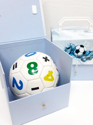 Caixa cartonada com mini bola