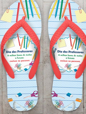 Chinelo dia dos professores material escolar personalizado