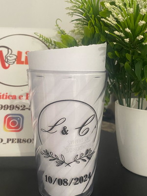 Kit com 10 copo tampa e canudo